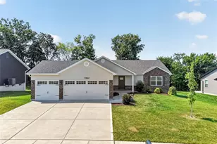 5540 Autumn Trace Pkwy, Wentzville, MO 63385 - Photo 2