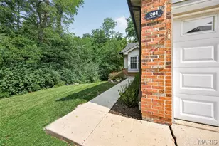 201 Fawn Meadow Ct, O'Fallon, MO 63366 - Photo 4
