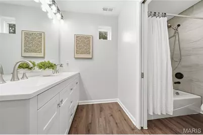 8 Villawood Lane, Webster Groves, MO 63119 - Photo 24