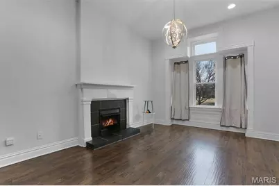 2705 Wyoming Street, Saint Louis, MO 63118 - Photo 4