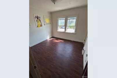 6706 Stratford Avenue, Pine Lawn, MO 63121 - Photo 6