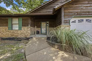 2553 Tricia Ln, High Ridge, MO 63049 - Photo 4