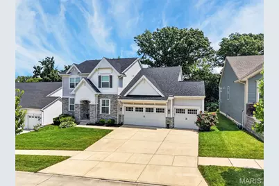 854 Nardin Drive, Chesterfield, MO 63017 - Photo 2