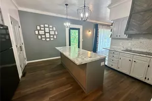 2009 Crescent Dr, Hannibal, MO 63401 - Photo 10