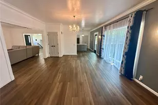 2009 Crescent Dr, Hannibal, MO 63401 - Photo 8