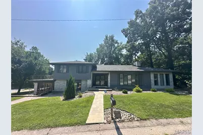 2009 Crescent Drive, Hannibal, MO 63401 - Photo 1