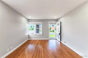 5054 Fyler Ave, Saint Louis, MO 63139 - Photo 8