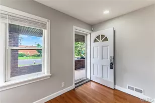 5054 Fyler Ave, Saint Louis, MO 63139 - Photo 6