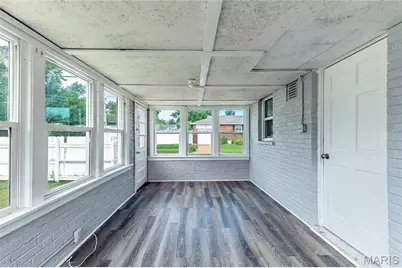 5054 Fyler Avenue, Saint Louis, MO 63139 - Photo 16