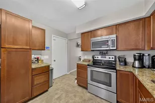 21 Dijon Ct, Lake Saint Louis, MO 63367 - Photo 30