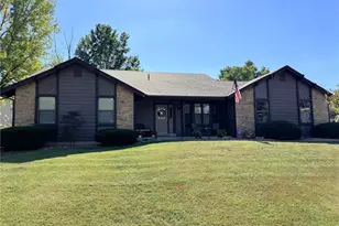 21 Dijon Ct, Lake Saint Louis, MO 63367 - Photo 1