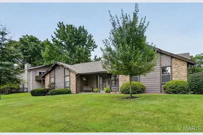 21 Dijon Court, Lake Saint Louis, MO 63367 - Photo 4
