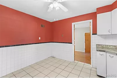 9228 Kenstan Court, Affton, MO 63123 - Photo 6