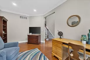 708 Hilltop Woods Ct, Eureka, MO 63025 - Photo 10