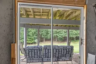 708 Hilltop Woods Ct, Eureka, MO 63025 - Photo 46