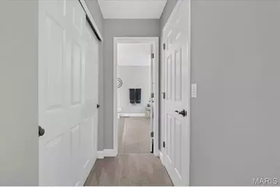 708 Hilltop Woods Court, Eureka, MO 63025 - Photo 28