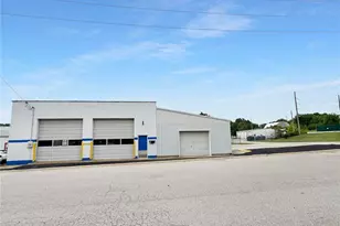 609 N Christina Ave, Union, MO 63084 - Photo 1