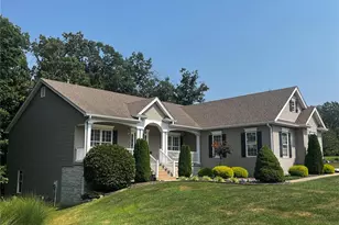 304 Crescent Oak Ct, Wentzville, MO 63385 - Photo 2