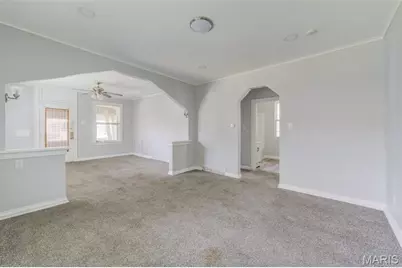 1947 Damato Court, Saint Louis, MO 63136 - Photo 6