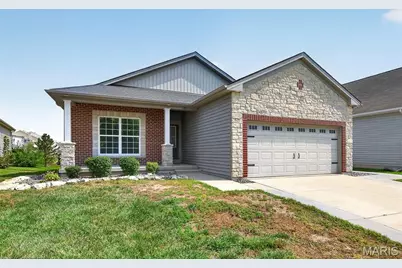 15 Country Trail Court, Lake Saint Louis, MO 63367 - Photo 4