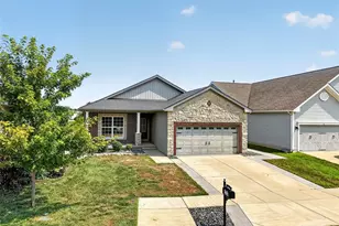 15 Country Trail Ct, Lake Saint Louis, MO 63367 - Photo 10