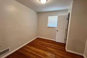 1201 June Ave, Saint Louis, MO 63138 - Photo 6