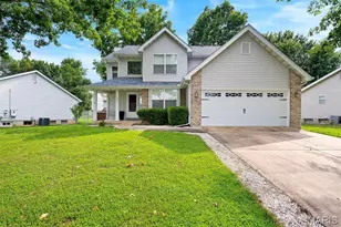 1203 Ashford Pl Dr, O'Fallon, MO 63366 - Photo 1