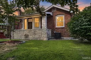 4005 Dover Pl, Saint Louis, MO 63116 - Photo 2