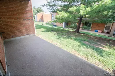 1968 Greenglen Drive #101, Kirkwood, MO 63122 - Photo 14