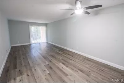 1968 Greenglen Drive #101, Kirkwood, MO 63122 - Photo 4