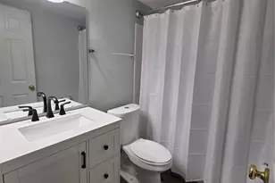 1968 Green Glen Dr, Kirkwood, MO 63122 - Photo 8