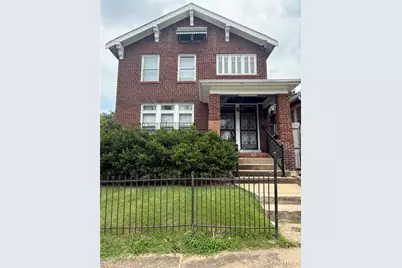 5552 Emerson Avenue, Saint Louis, MO 63120 - Photo 1