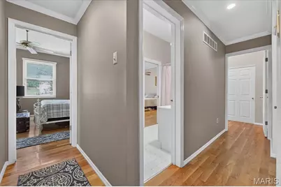 8686 Barby Lane, University City, MO 63124 - Photo 30