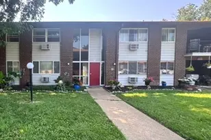 8713 Sieloff Dr, Hazelwood, MO 63042 - Photo 1