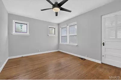 4327 Tyrolean Avenue, Saint Louis, MO 63116 - Photo 28