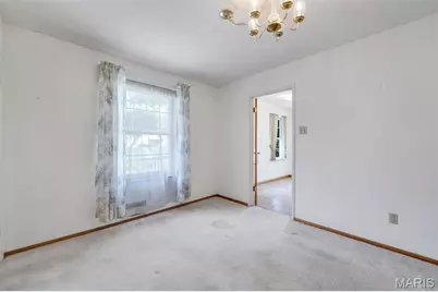 1407 Fox Creek Drive, Saint Louis, MO 63126 - Photo 10
