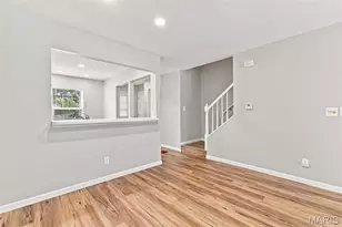 16561 Carriage View Ct, Wildwood, MO 63040 - Photo 8