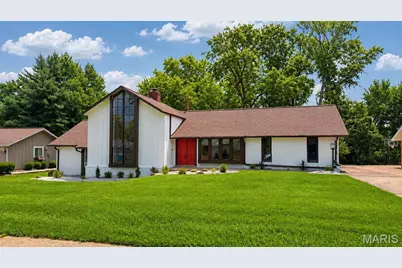 500 Kingridge Drive, Ballwin, MO 63011 - Photo 1