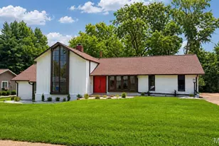 500 Kingridge Dr, Ballwin, MO 63011 - Photo 1
