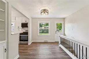 160 St Patrick Ln, Florissant, MO 63031 - Photo 6