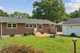 160 St Patrick Ln, Florissant, MO 63031 - Photo 32