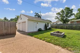 160 St Patrick Ln, Florissant, MO 63031 - Photo 22