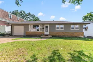 3834 Primm St, Saint Louis, MO 63123 - Photo 2