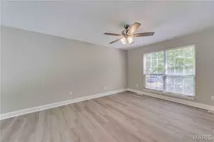 417 Elm Crossing Ct, Ballwin, MO 63021 - Photo 4