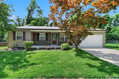6650 Silver Fox Drive, Florissant, MO 63034 - Photo 1