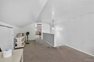 10429 Ewell Dr, Bellefontaine Neighbors, MO 63137 - Photo 40