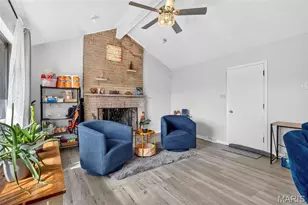 10429 Ewell Dr, Bellefontaine Neighbors, MO 63137 - Photo 20