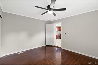 230 Kayser Avenue, Saint Louis, MO 63125 - Photo 14