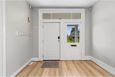 736 Aubert Avenue, Saint Louis, MO 63108 - Photo 10