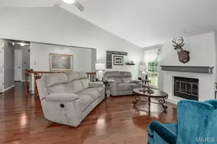 765 Spring Hill Farm Dr, Ballwin, MO 63021 - Photo 6